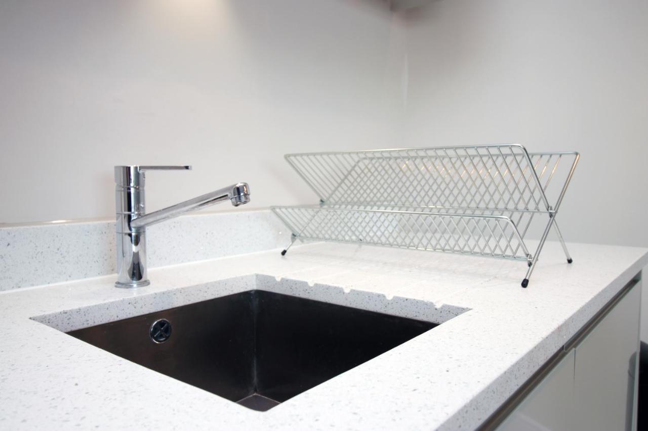 The Skyline - Luxury City Centre Flat With Designated Parking Cardiff Exterior photo